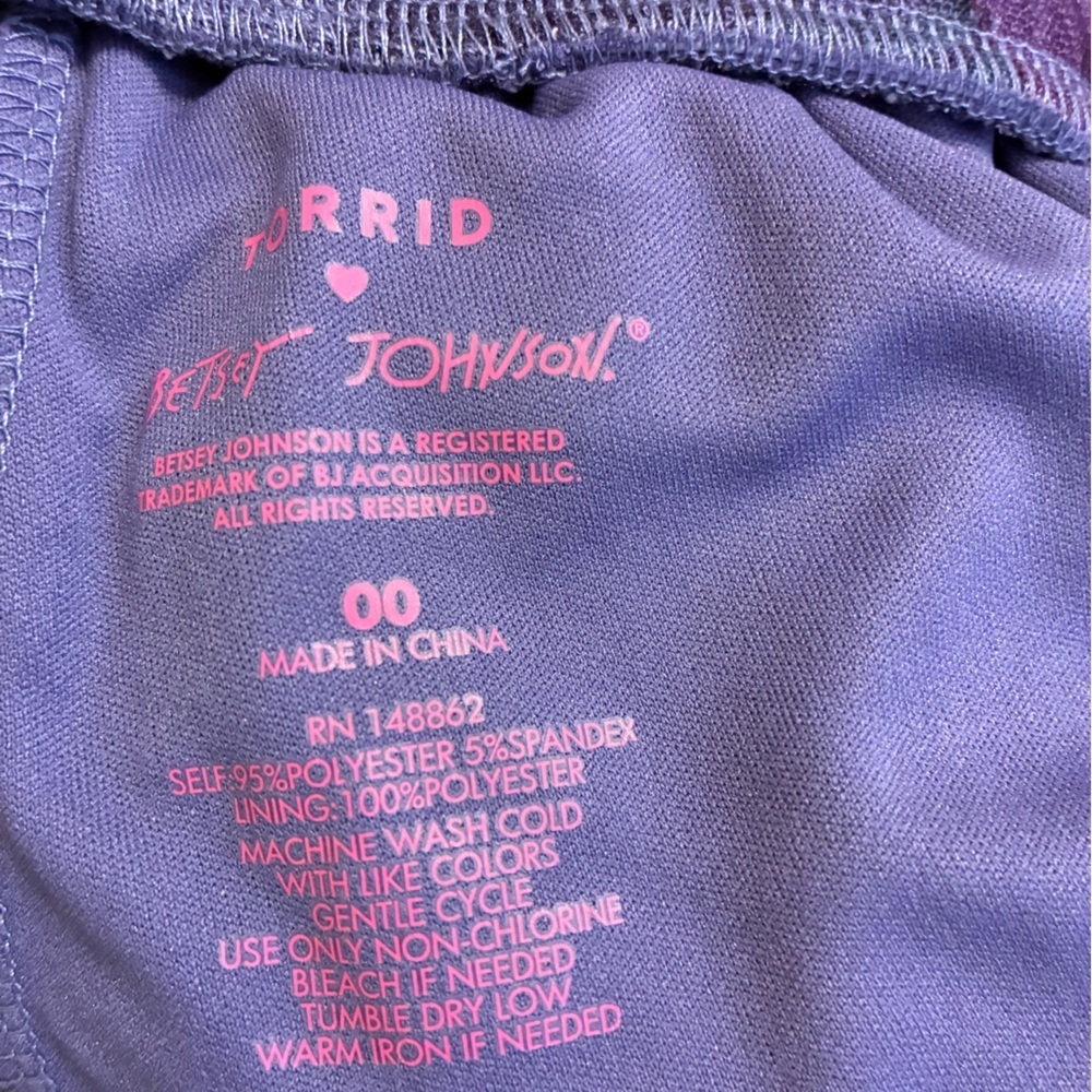 Torrid Betsey Johnson Mesh Flare Pants Purple Rose Logo Print LikeNew Condition - Picture 8 of 9